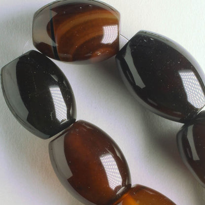 Red and Black Agate - 8" strand