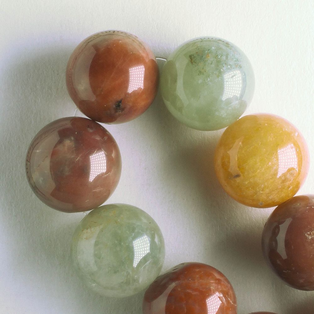 Fancy Quartz - 8" strand