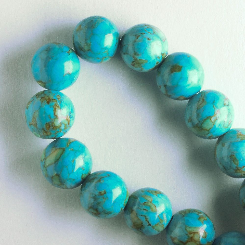 Magnesite, Dyed - 8" strand