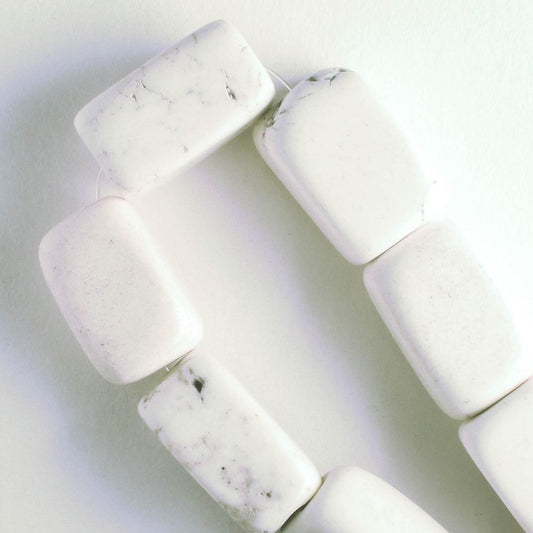 Chalk Turquoise - 8" strand