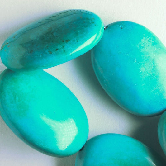 Chalk Turquoise, Dyed - 8" strand