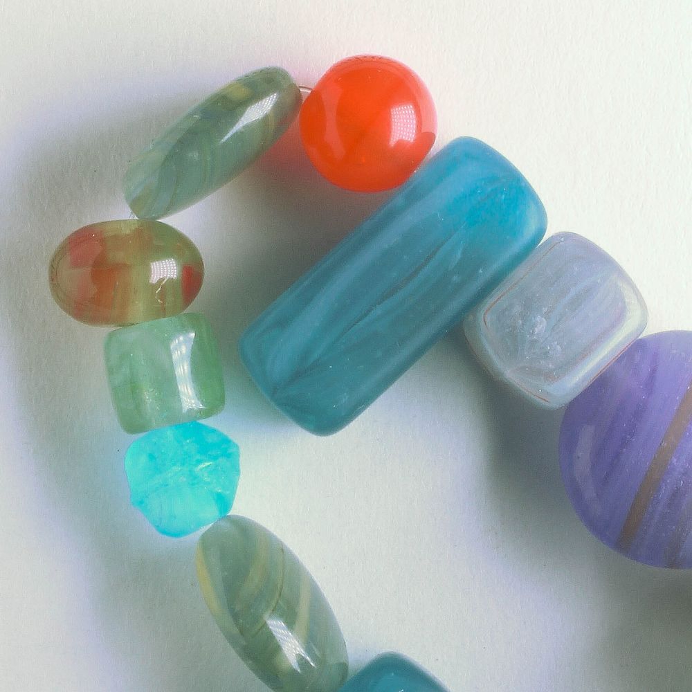 Glass Beads - 8" strand