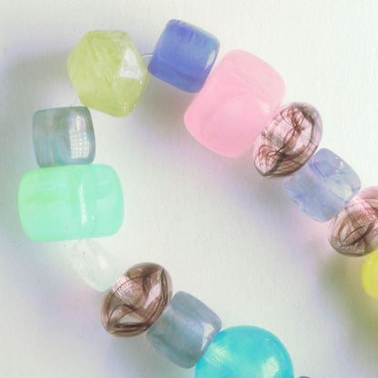 Glass Beads - 8" strand