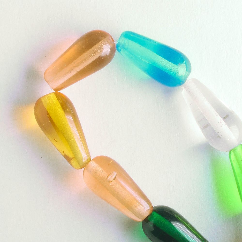 Glass Beads - 8" strand