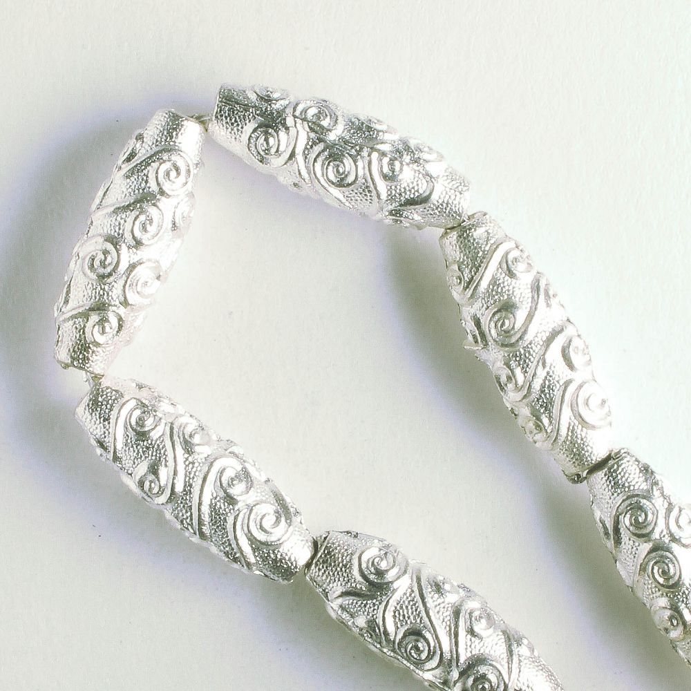 Pewter Beads, Silver plated - 8" Strand