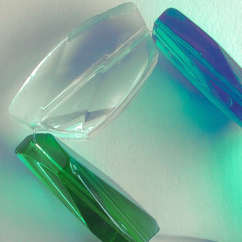 Glass Beads - 8" strand