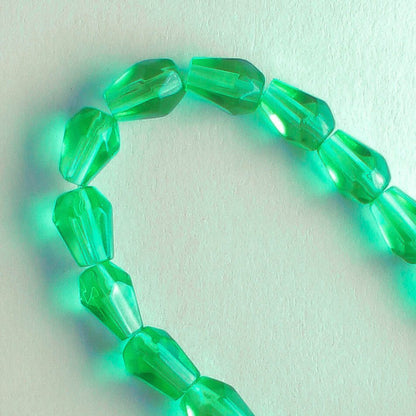 Glass Beads - 8" strand