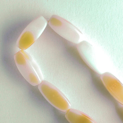Glass Beads - 8" strand