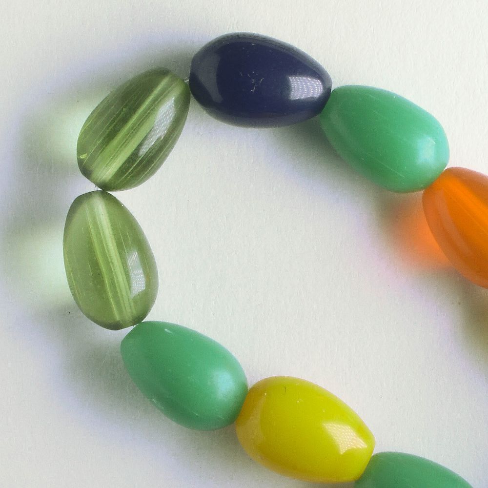 Glass Beads - 8" strand