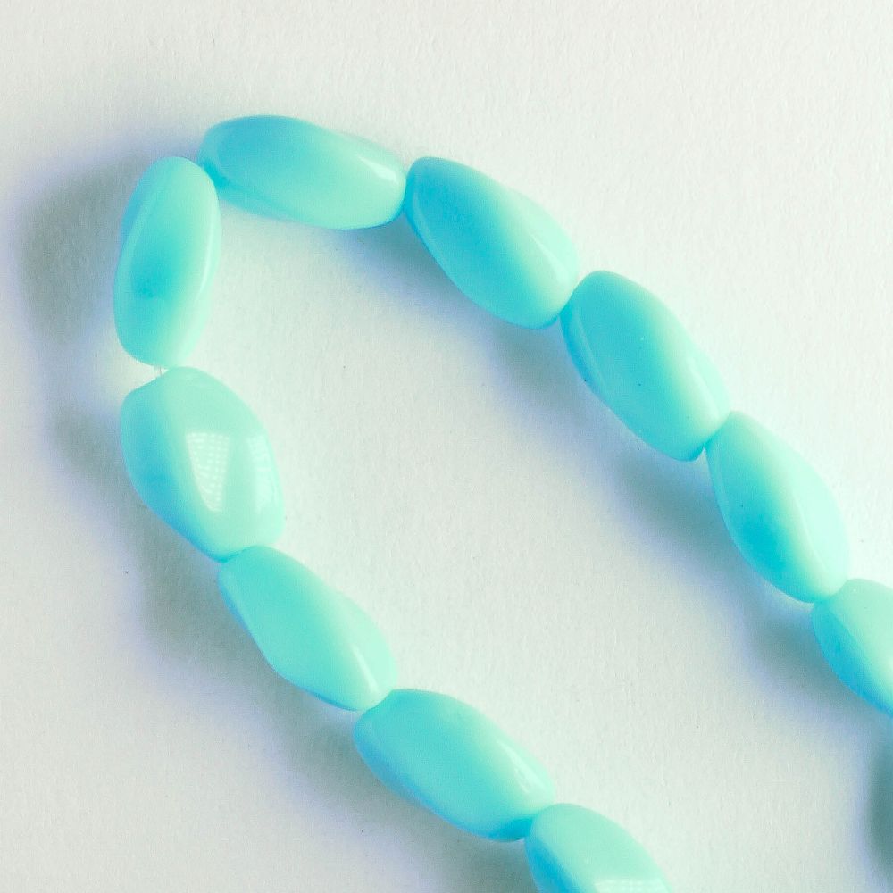 Glass Beads - 8" strand