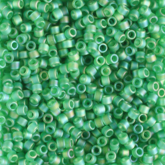 DB0858 Matte Light Green AB