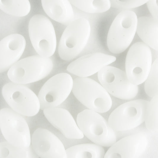 Magatama Opaque White - 10 grams