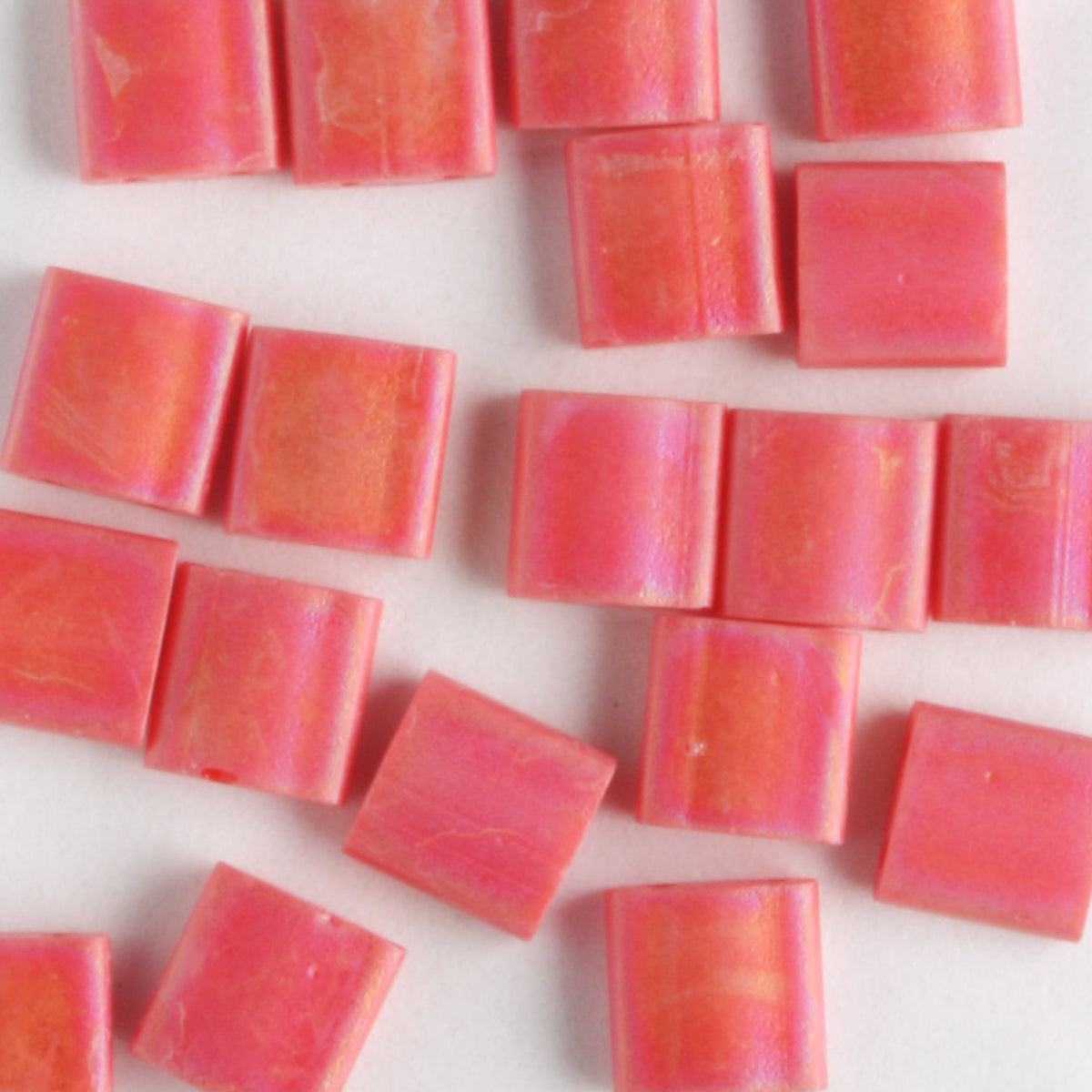 Tila Opaque Matte Rainbow Dark Red - 5 grams