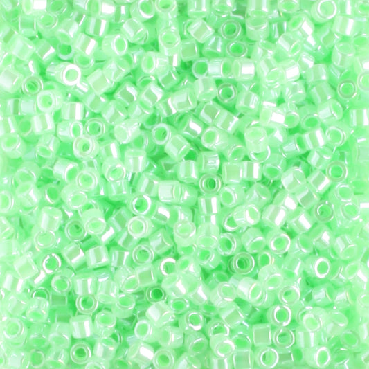 DB0237 Limeaid Lined Crystal - 5 grams