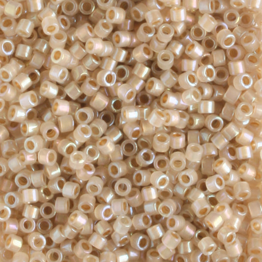 DB1731 Sparkling Oatmeal Lined Cream