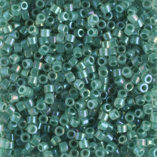 DB1768 Sparkling Rainbow Surf Lined Ivory