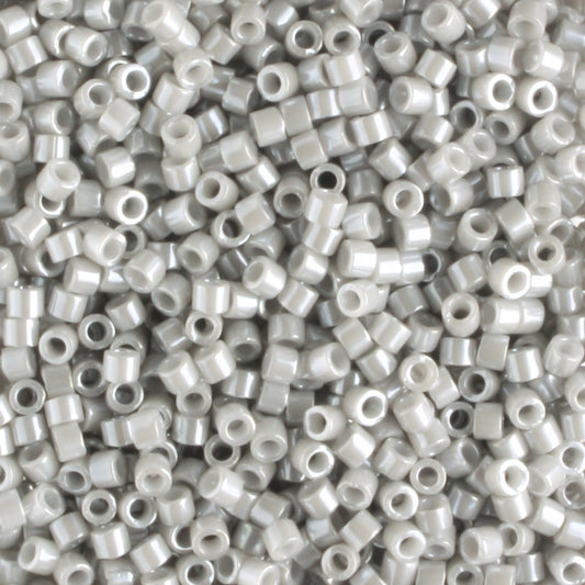 DB1538 Opaque Luster Grey