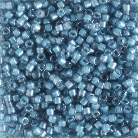 DB2054 Luminous Dusky Blue