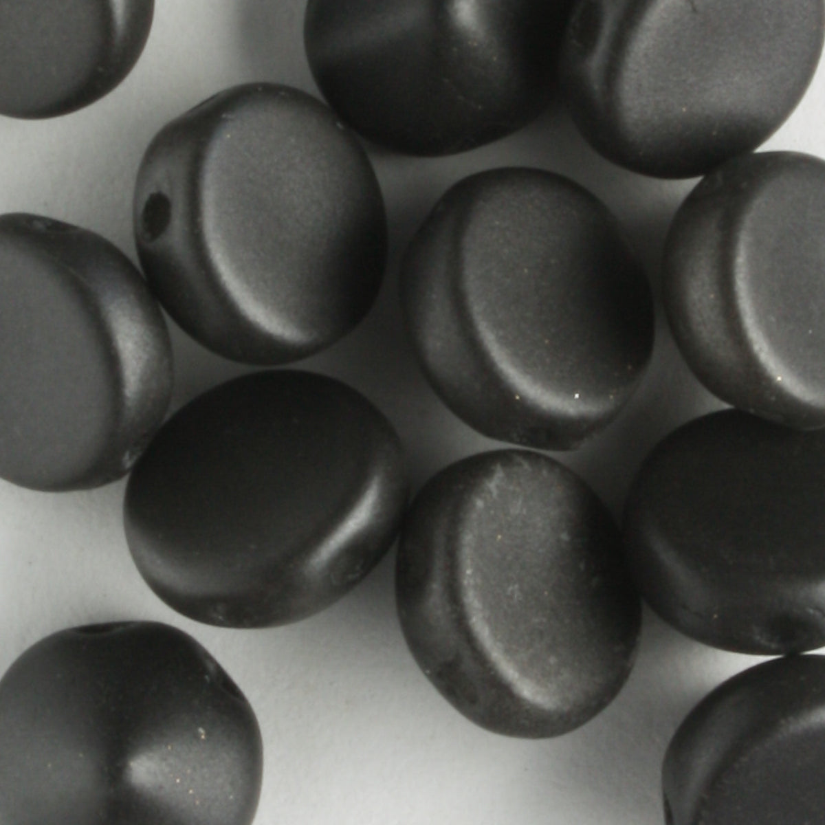 Tipp Matte Metallic Black - 20 beads