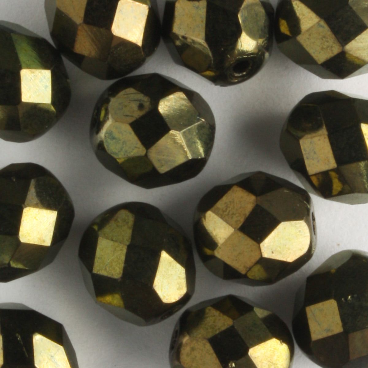 8mm Round Firepolish Metallic Green - 15 beads