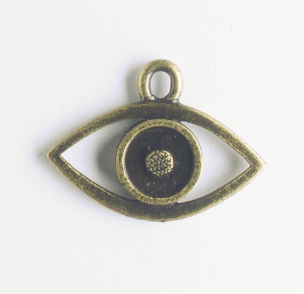 Charm - Eye