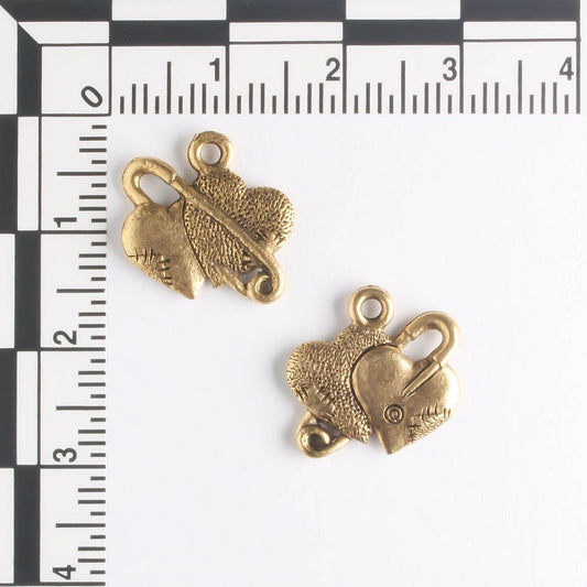Charm - Hearts Pin