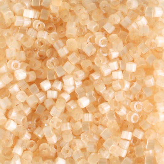 DB0674 Dark Egg Nog Satin