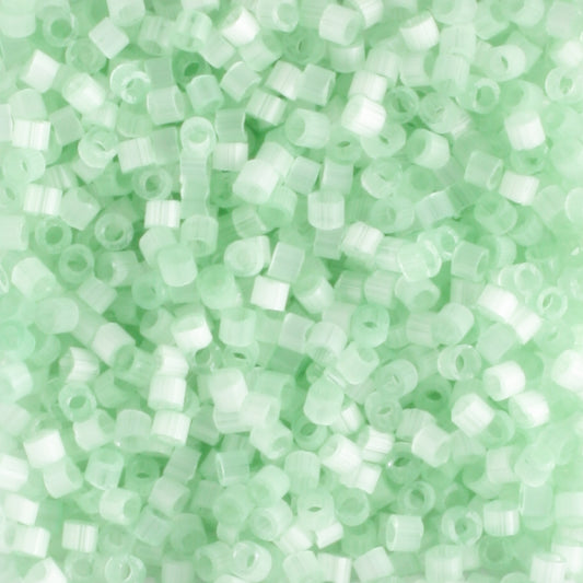 DB0828 Light Mint Satin