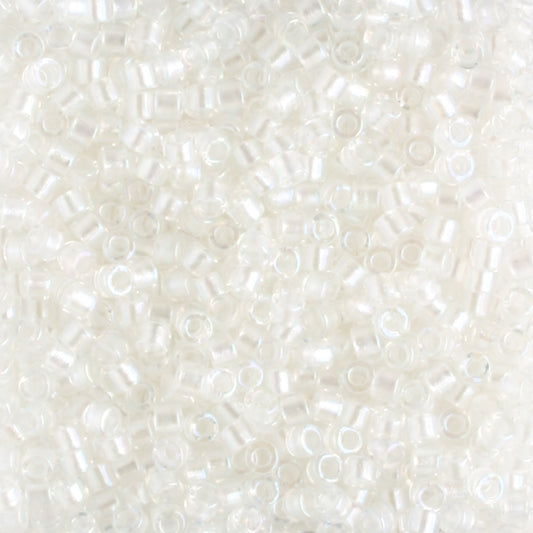 DB1671 Crystal White